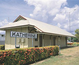 Old Katherine Railway Station - Hotel Gold Coast 0