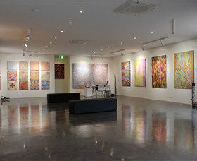 Muk Muk Fine Art - Hotel Gold Coast 0