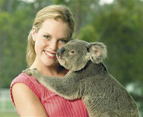 Paradise Country Aussie Farm Tour - Hotel Gold Coast 0