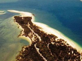 Inskip Peninsula Recreation Area - Hotel Gold Coast 0