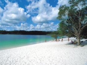 Lake McKenzie - Hotel Gold Coast 0