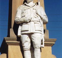 Beaudesert War Memorial - Hotel Gold Coast