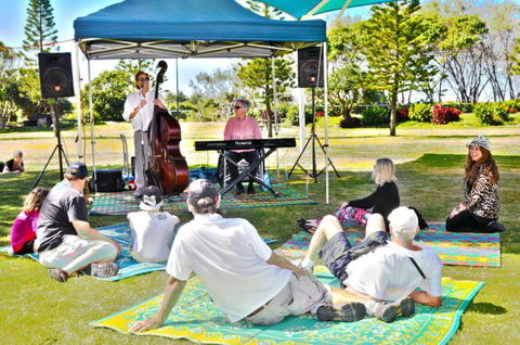 Burleigh Heads Markets - Hotel Gold Coast 8