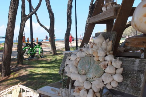 Coolangatta Beachfront Markets - Hotel Gold Coast 3