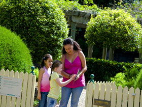 Redlands IndigiScapes Centre - Hotel Gold Coast 0