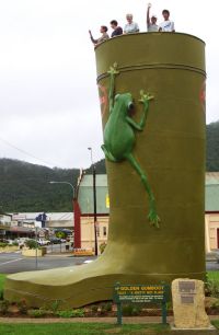 Golden Gumboot - Hotel Gold Coast 0