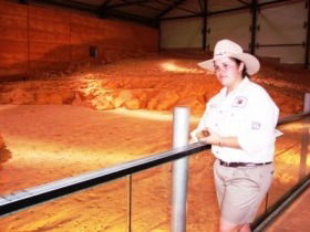 Dinosaurs And Opals Four Wheel Drive Track - Hotel Gold Coast 0