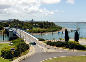 Gladstone Marina - Hotel Gold Coast 0
