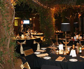 Radcliffe's - Hotel Gold Coast 0