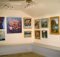 Ros McArthur Art Studio - Hotel Gold Coast