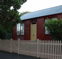 19th Century Portable Iron Houses - Hotel Gold Coast