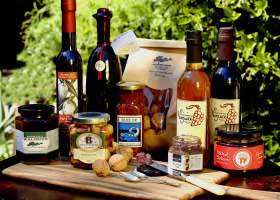 North East Valleys Food And Wine - Hotel Gold Coast 0