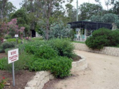 Holland Wines - Hotel Gold Coast 4