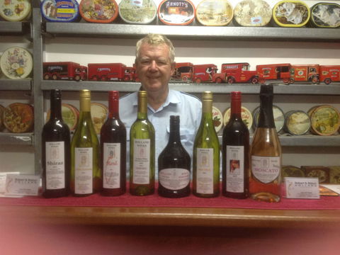 Holland Wines - Hotel Gold Coast 6