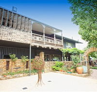 Feathertop Winery - Hotel Gold Coast