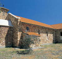 Holy Cross Church - Hotel Gold Coast