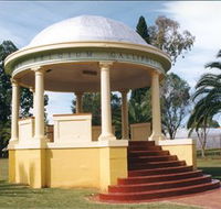 Kingaroy Soldiers Memorial Rotunda - Hotel Gold Coast