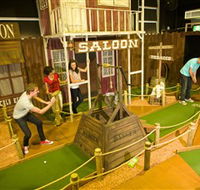 Mega Mini Golf - Hotel Gold Coast