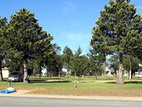 Loxton Motorhome Reserve - Hotel Gold Coast 0