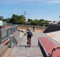 Charleville - Skate Park - Hotel Gold Coast