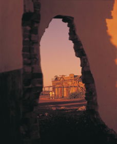 Kookynie Ruins - Hotel Gold Coast 3