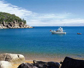 Magnetic Island National Park - Hotel Gold Coast 1