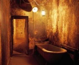 J Ward Museum - Hotel Gold Coast 4