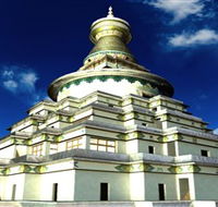 The Great Stupa of Universal Compassion - Hotel Gold Coast