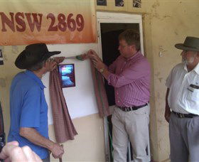 Peak Hill FM Community Radio Station - Hotel Gold Coast 1