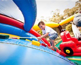 Savannah Visitor Plaza, Taronga Western Plains Zoo Dubbo - Hotel Gold Coast 5