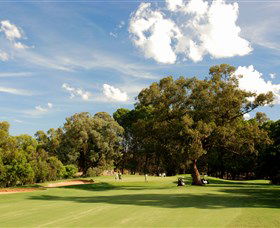 Corowa Golf Club - Hotel Gold Coast 4