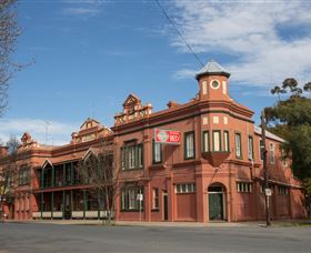 Culcairn Hotel - Hotel Gold Coast 0