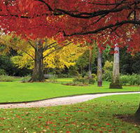 Albury Botanic Gardens - Hotel Gold Coast