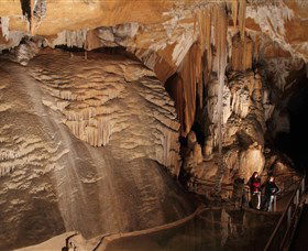 Wombeyan Caves - Hotel Gold Coast 4