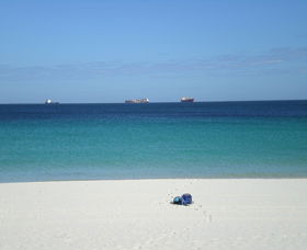 Leighton Beach - Hotel Gold Coast 0