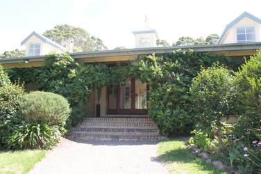Ivy Hill Gallery - Hotel Gold Coast 4