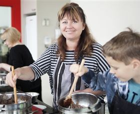 Food, Wine And Farmers Gate Journey On The Legendary Pacific Coast - Hotel Gold Coast 6