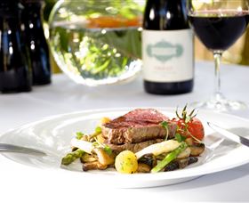 Food, Wine And Farmers Gate Journey On The Legendary Pacific Coast - Hotel Gold Coast 5