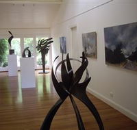 Ivy Hill Gallery - Hotel Gold Coast