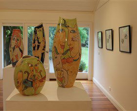Ivy Hill Gallery - Hotel Gold Coast 1