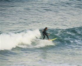 Airforce Beach - Hotel Gold Coast 0