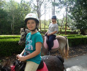 Port Macquarie Horse Riding Centre - Hotel Gold Coast 2
