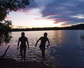 Lake Ainsworth - Hotel Gold Coast 1