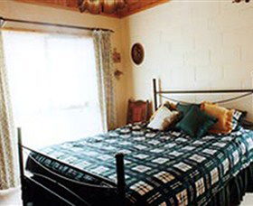 Arding NSW Hotel Gold Coast