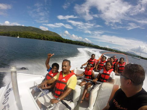 Bad Fishy Jet Boating Cairns - Hotel Gold Coast 1