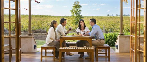 A&D Tours And Charters - Hotel Gold Coast 1