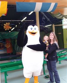 At Theme Park Central Holiday House - Hotel Gold Coast 1