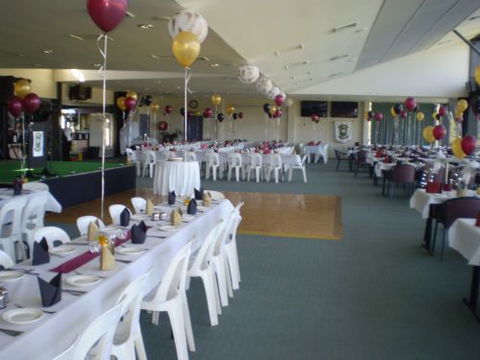 Taree-Wingham Race Club - Hotel Gold Coast 3