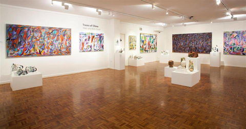 Noosa Regional Gallery - Hotel Gold Coast 3