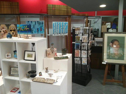 Townsville Art Society Inc - Hotel Gold Coast 0